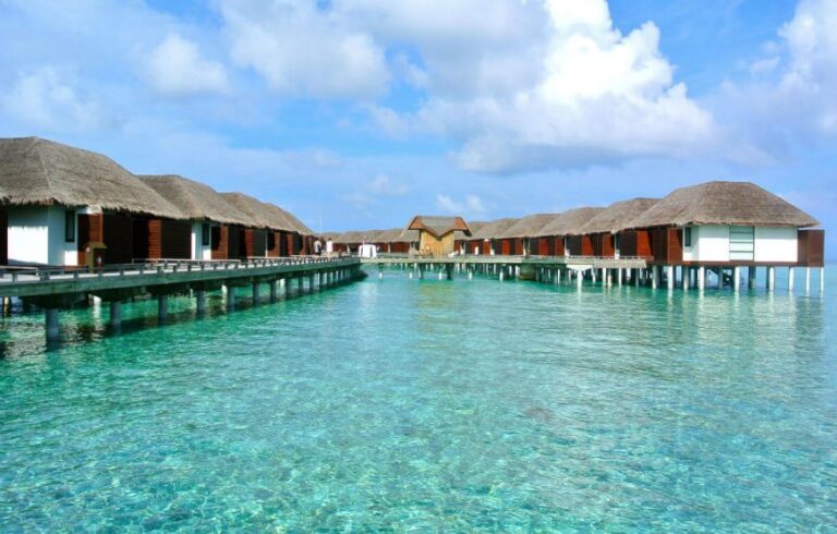 Honeymooners Paradise Maldives